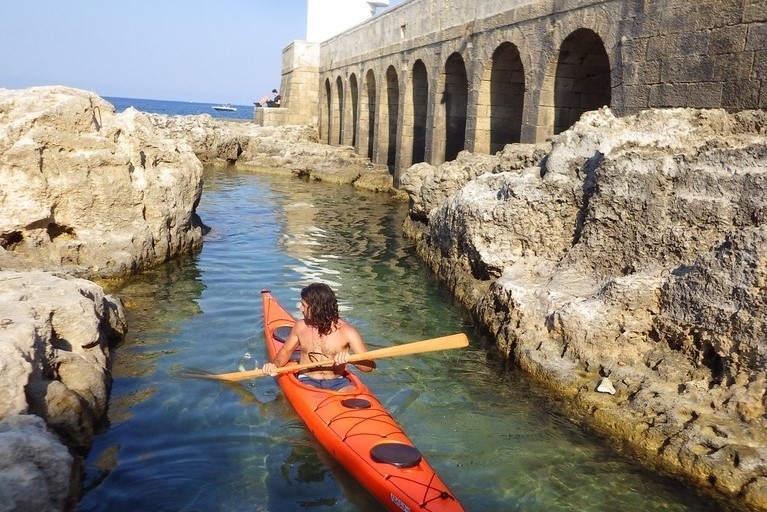 Otranto: Escursione in Kayak e Canoa