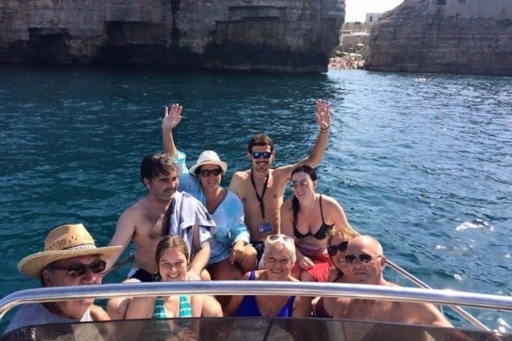 Polignano a Mare: boat excursion to sea caves visitable only by sea