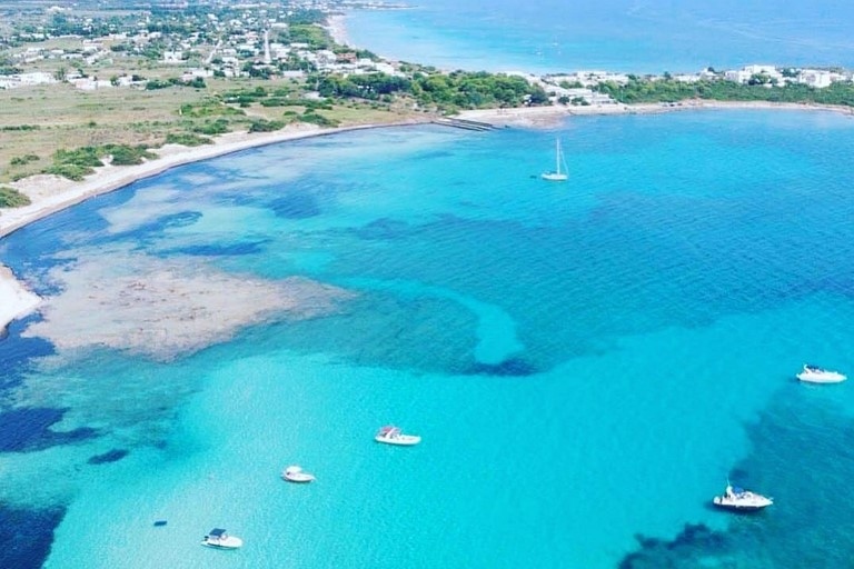 Campomarino di Maruggio: escursione in yacht nelle acque cristalline del Mar Ionio